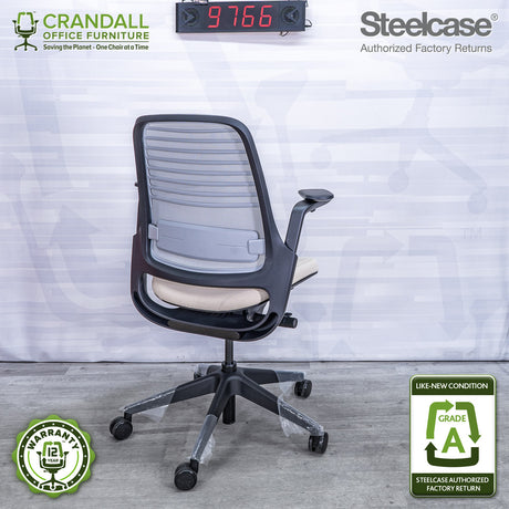 9766 - Steelcase Series 1 - Grade A